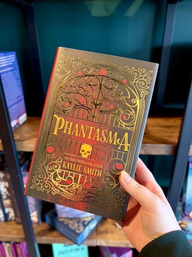 Phantasma by Kaylie Smith