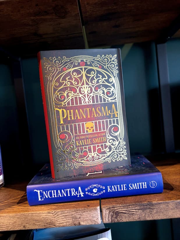 Phantasma by Kaylie Smith